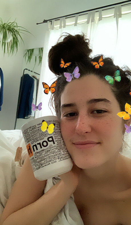 allieoops best actress photos