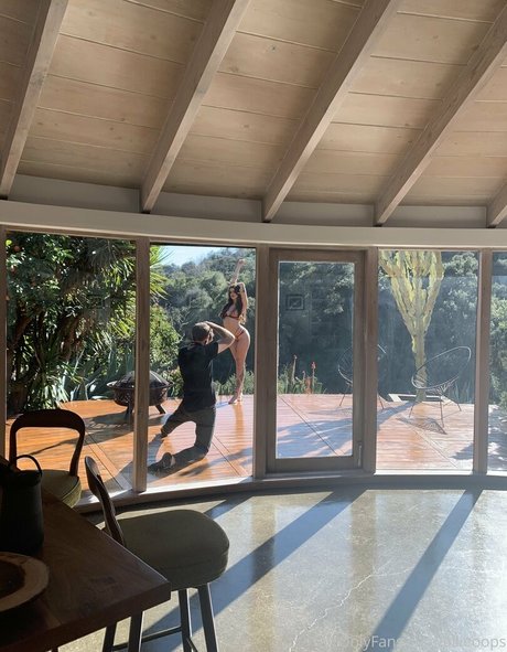 allieoops naked model archive