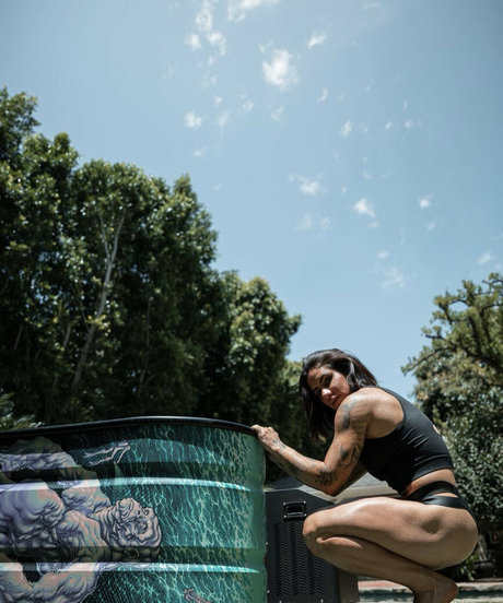 Stefi Cohen nude thumbnail