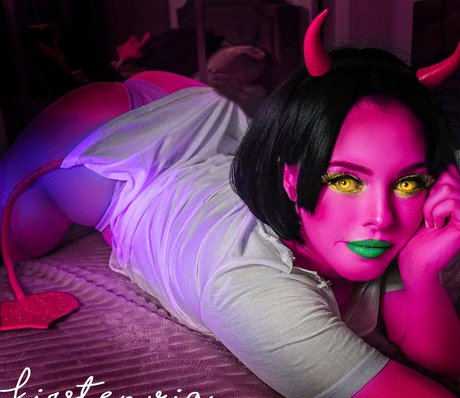 Kirsten Ria star gallery