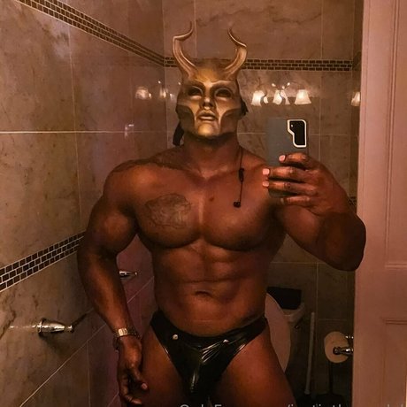 two onlyfans hot sexy pic