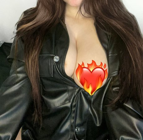 goddes lilyth model nudes pic