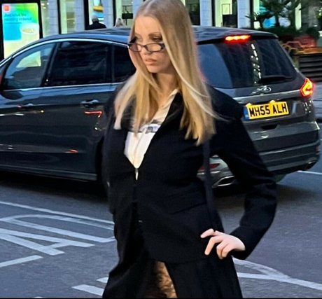 Eliza Goldsmith perfect star picture