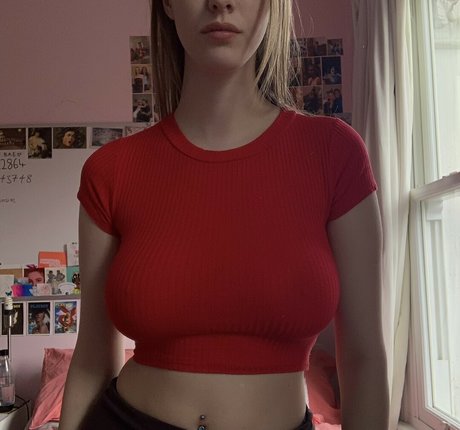 Eliza Goldsmith exclusive pornstar images