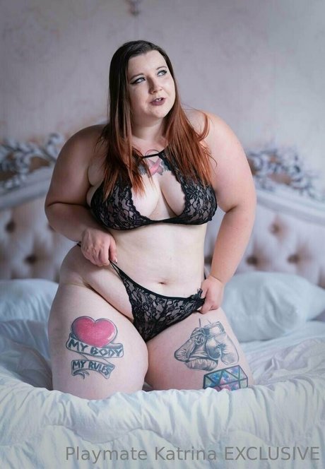 teen glasses onlyfans top img