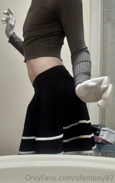 leather leggings onlyfans hd pics