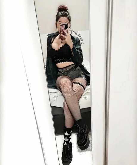 bbc footjob onlyfans pretty pic