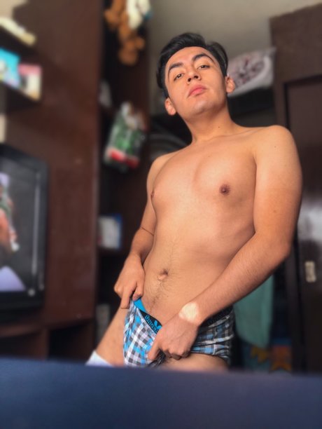 muscular onlyfans hot naked pics