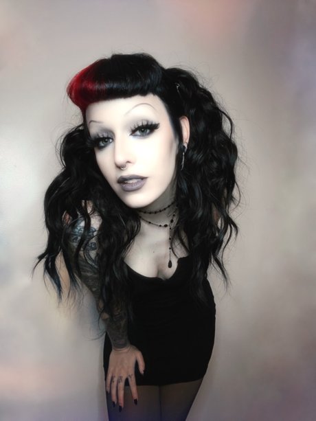 Lisa Loveless perfect pornstar img