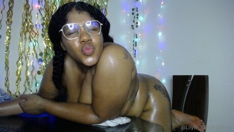 Lilyth Steph Br0wn sexy model galleries