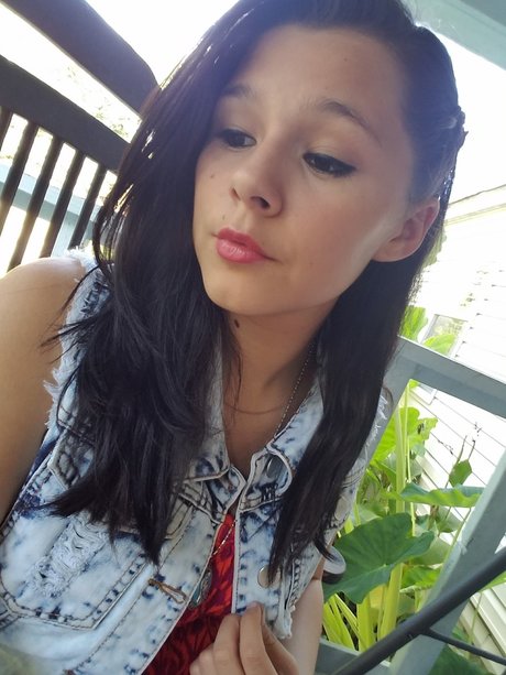 lil Emo Mami hot actress archive