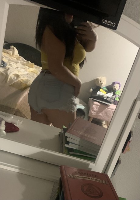 Izabella Lili actress galleries