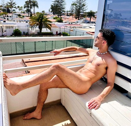 Patrickkz nude model pic