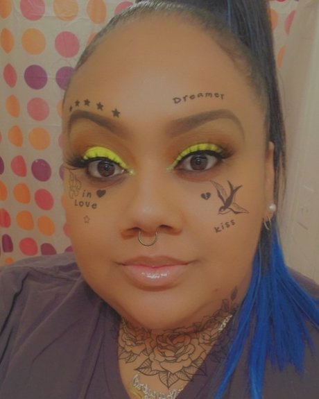 gorgeous milf onlyfans beautiful nude gallery