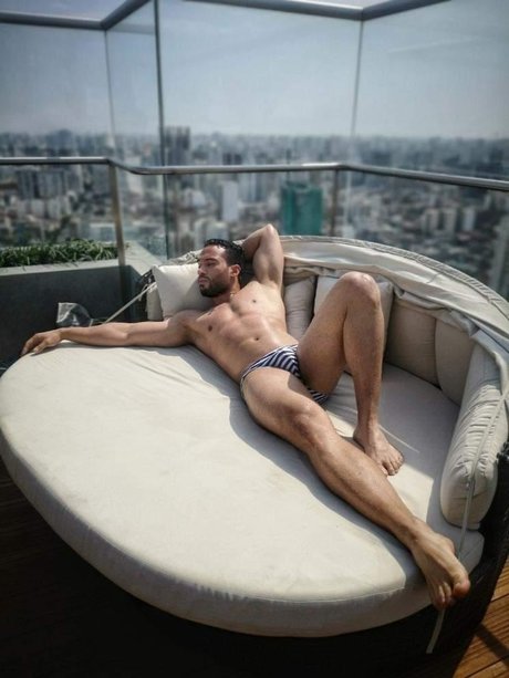 Luis Luces pornstar art pictures