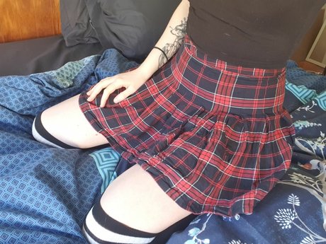 madis star nude images