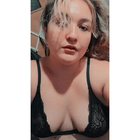 huge shemale onlyfans hot picture