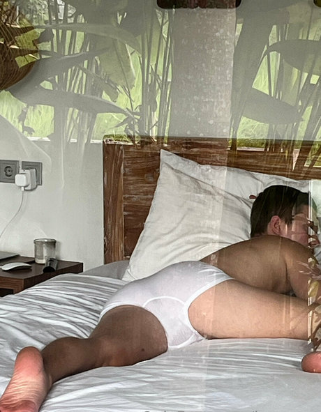 thick asian onlyfans hot galleries