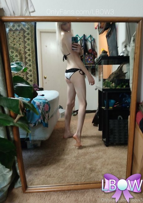 lbow3 sex model photos