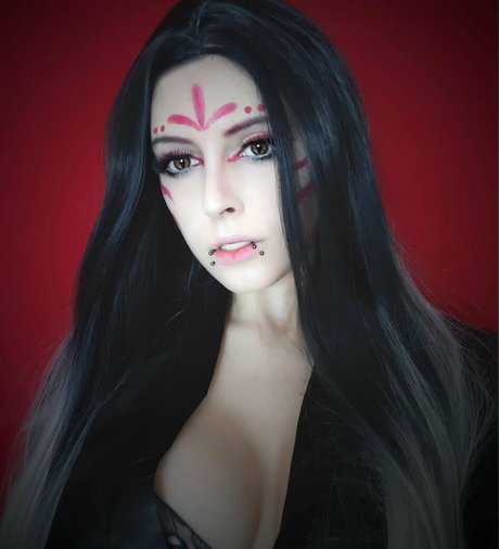 LunaraKitsune model naked img