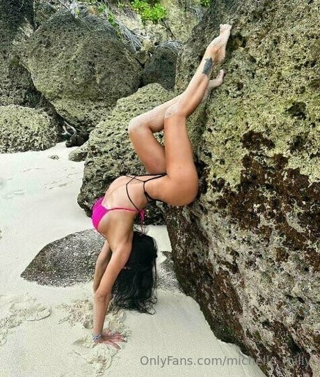 michelle milly erotic model archive