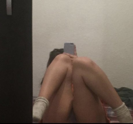 sar eliii star nudes photos