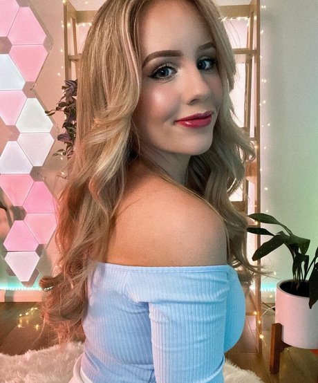 Nalopia xxx model galleries