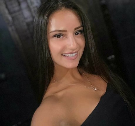 Mass Massage model xxx archive