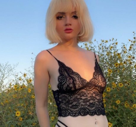 shortemogf star sexy pic