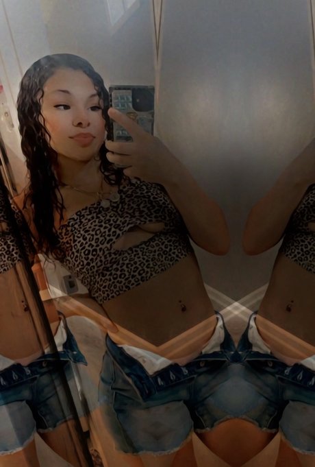 Pretty Gia_ nudes star galleries