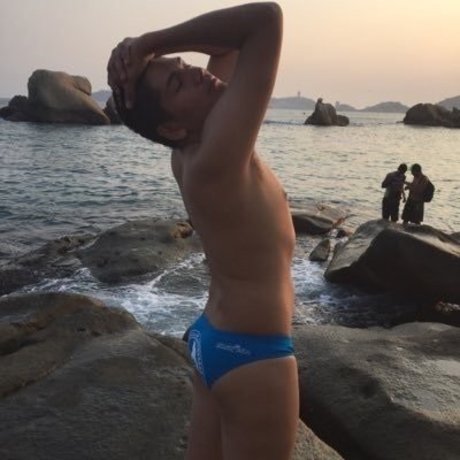 powerN0E nude star pictures