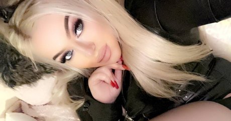 Marli Grace let s sext_ exclusive star pictures