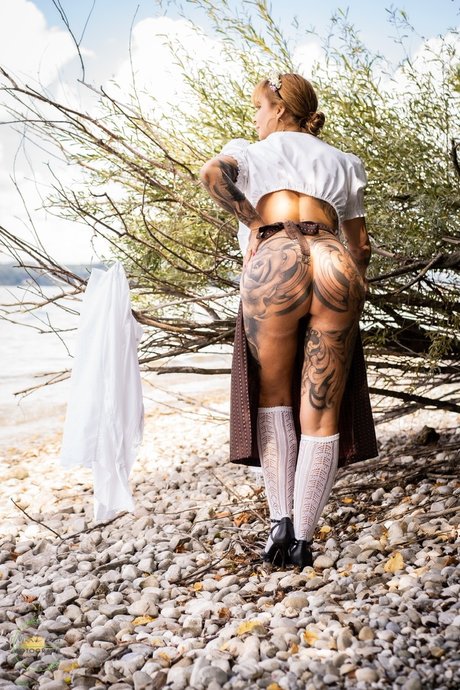 celebrity free onlyfans free nude galleries