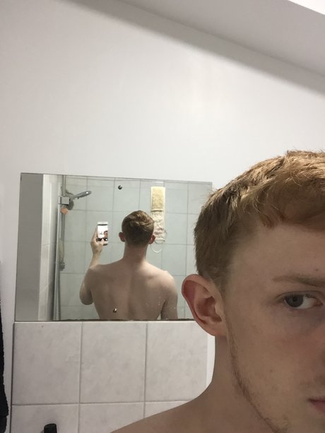 blonde male onlyfans nude pic