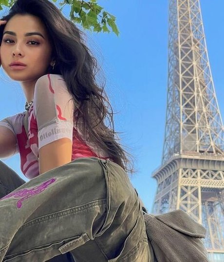 mature cougar onlyfans sexy photo