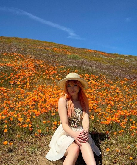 asian twin onlyfans sexy galleries