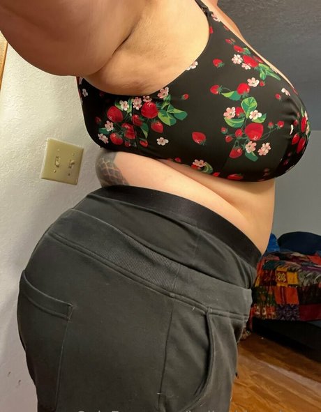 bellaabbondanza star nudes pictures