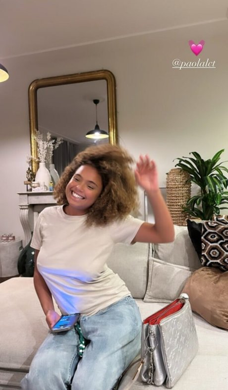 Paola Locatelli star sex galleries