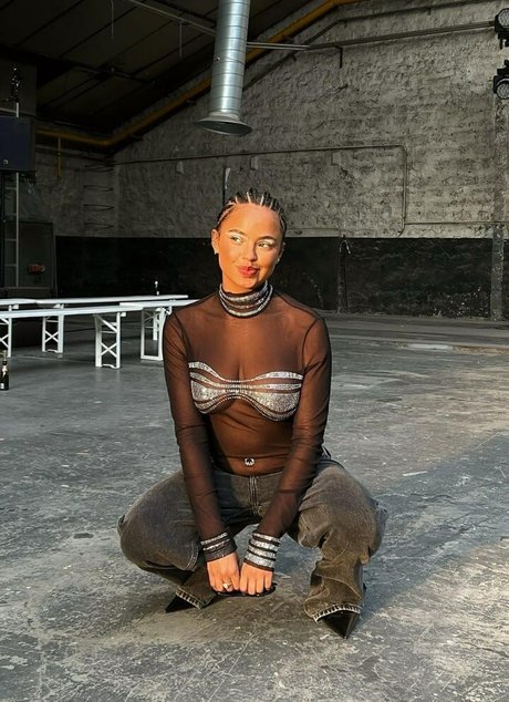 Paola Locatelli model erotic photo