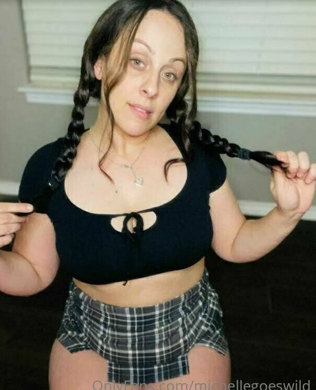 blonde midget onlyfans xxx img