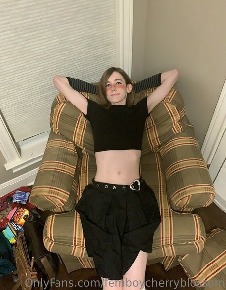femboycherryblossom porn actress archive