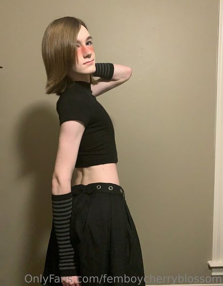 femboycherryblossom art star photos