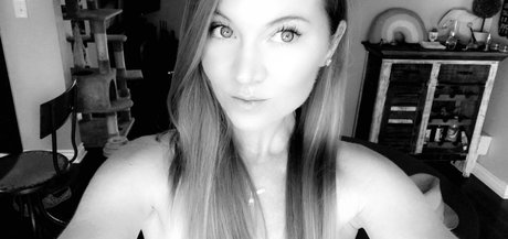 nude girls onlyfans naked image