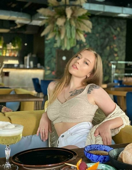 olivia nox star perfect images