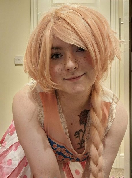 transgirlakira art pornstar archive