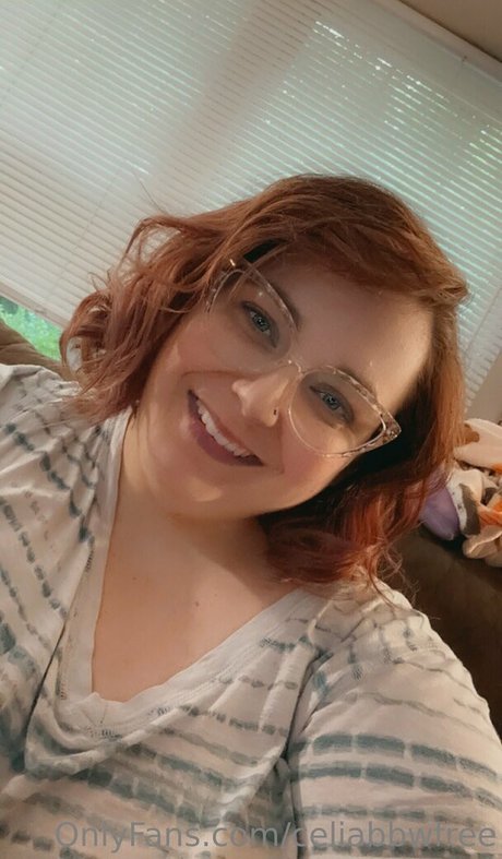 celiabbwfree star naked photo