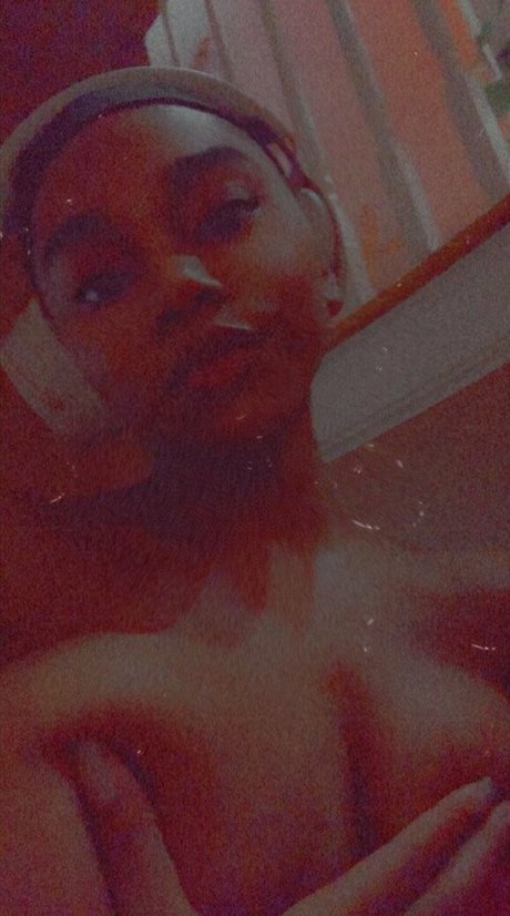 housewife onlyfans pornographic pic