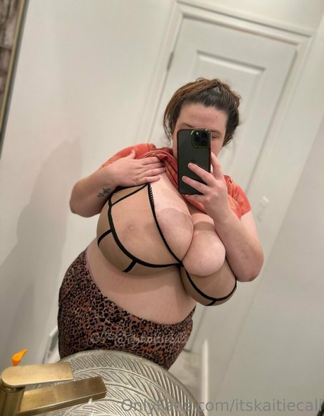 curvy lingerie onlyfans best pics