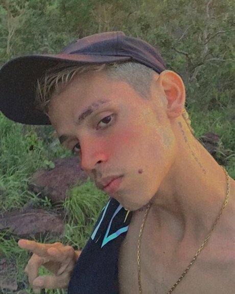 Andre mesquita nudes star archive