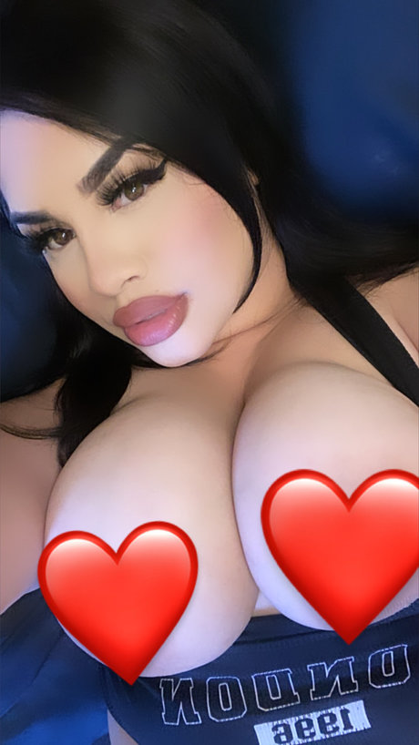 Mamiiii adult actress pic